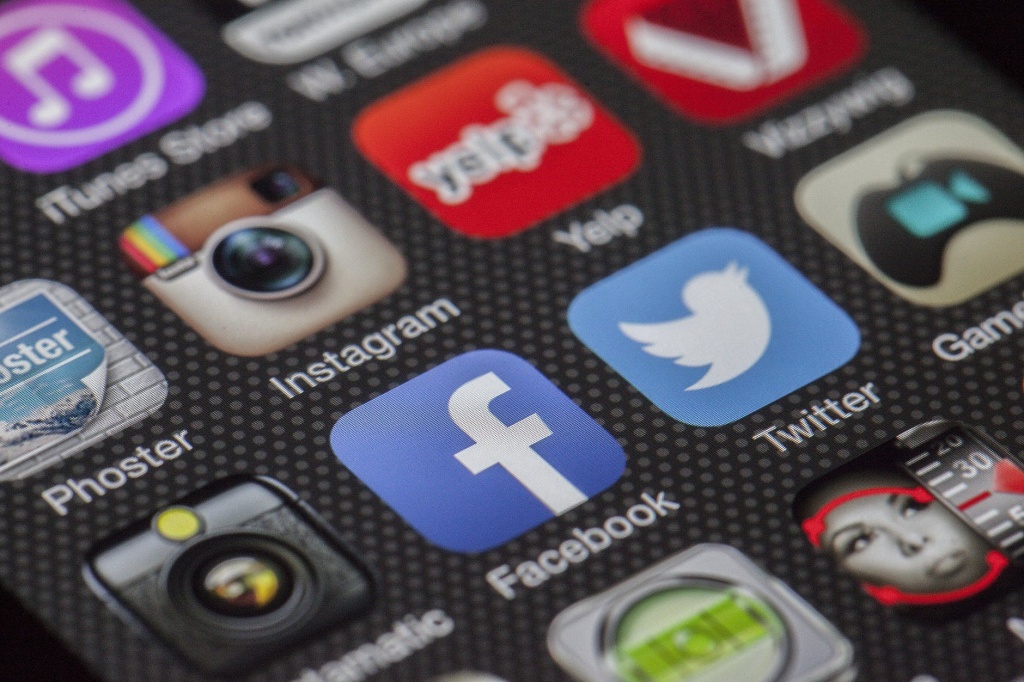 social media - Portkey SEO Minneapolis Web Design Near White Bear Lake MN